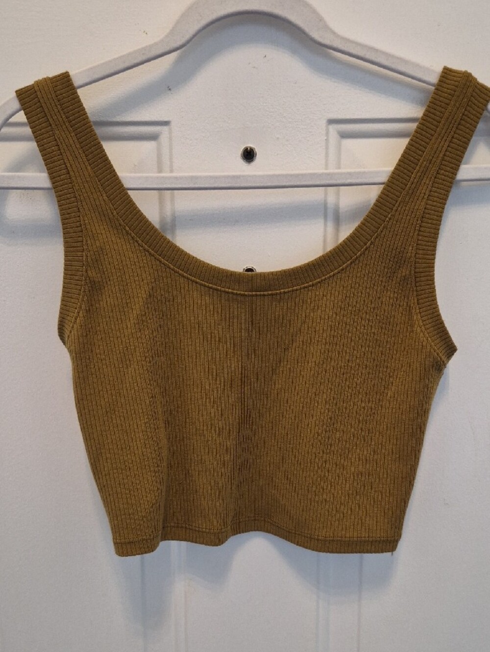 ALO Yoga Ribbed Scoop Crop Tank — Brown - Picture 2 of 2